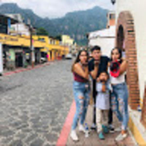 Meet your Posher, Olivia